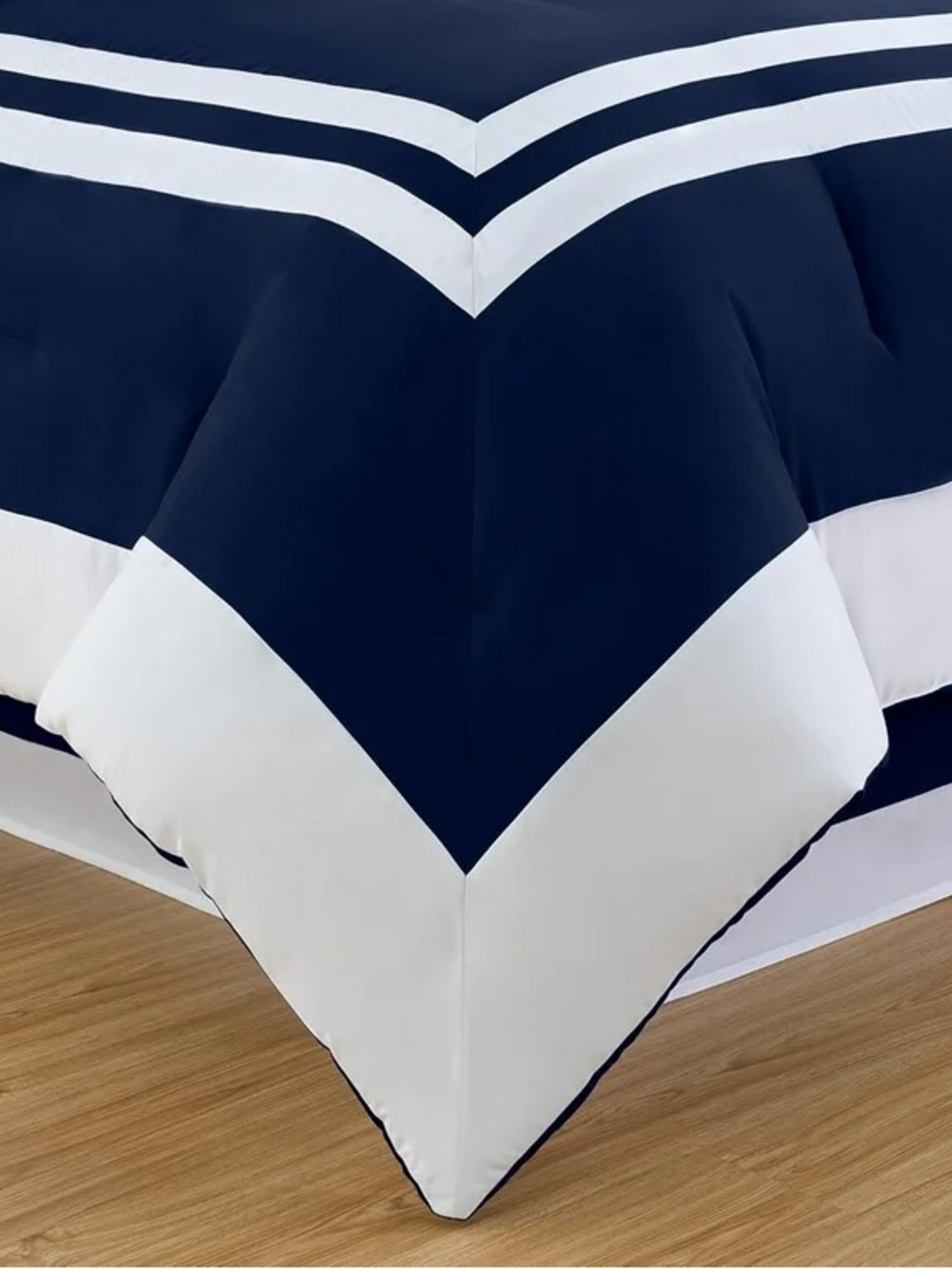 Navy & White Geometric Border Queen 3 piece Comforter Set - Picture 5 of 6